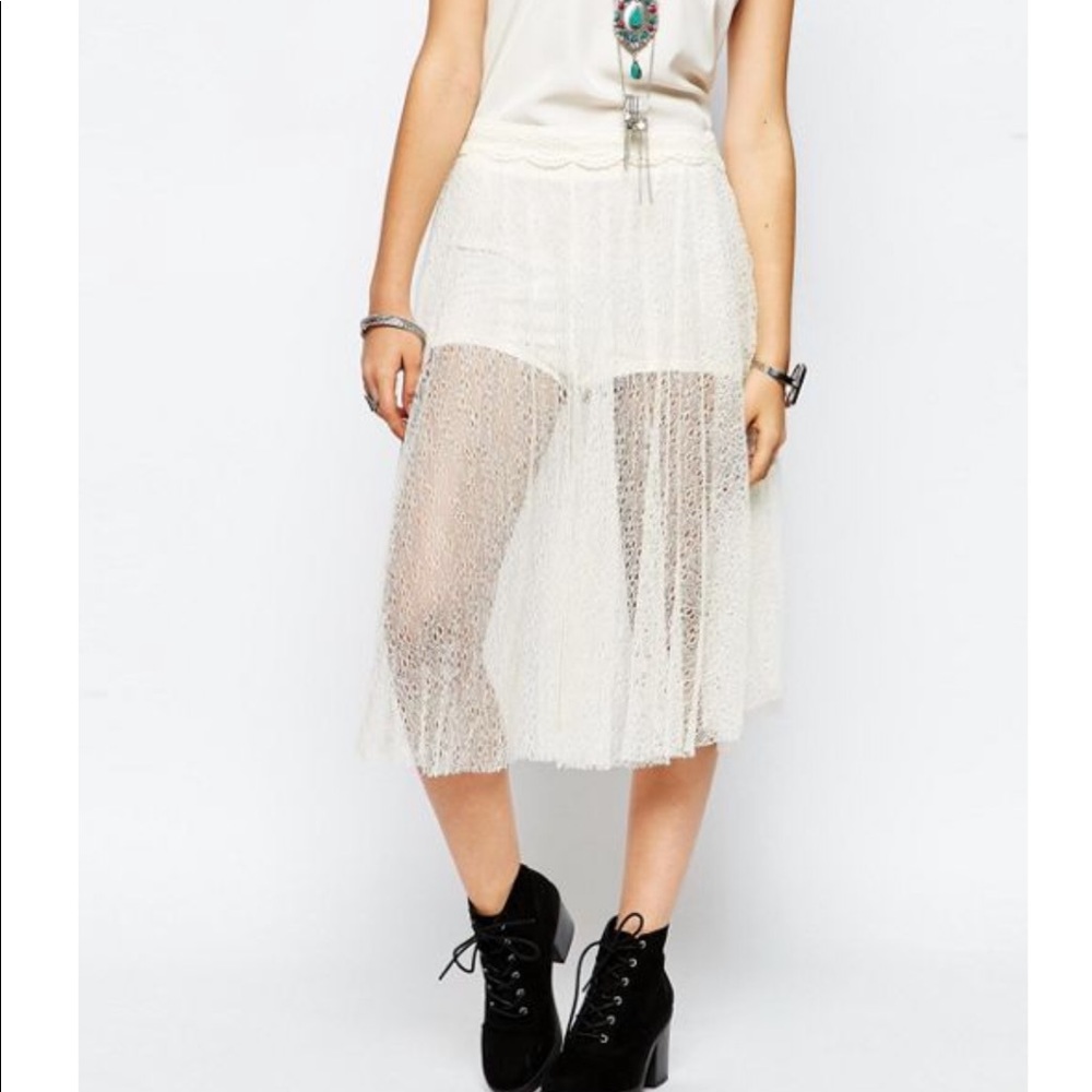 Lacey Short/Skirt